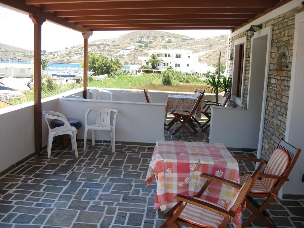 Pension Irini-Vicky Иос Экстерьер фото