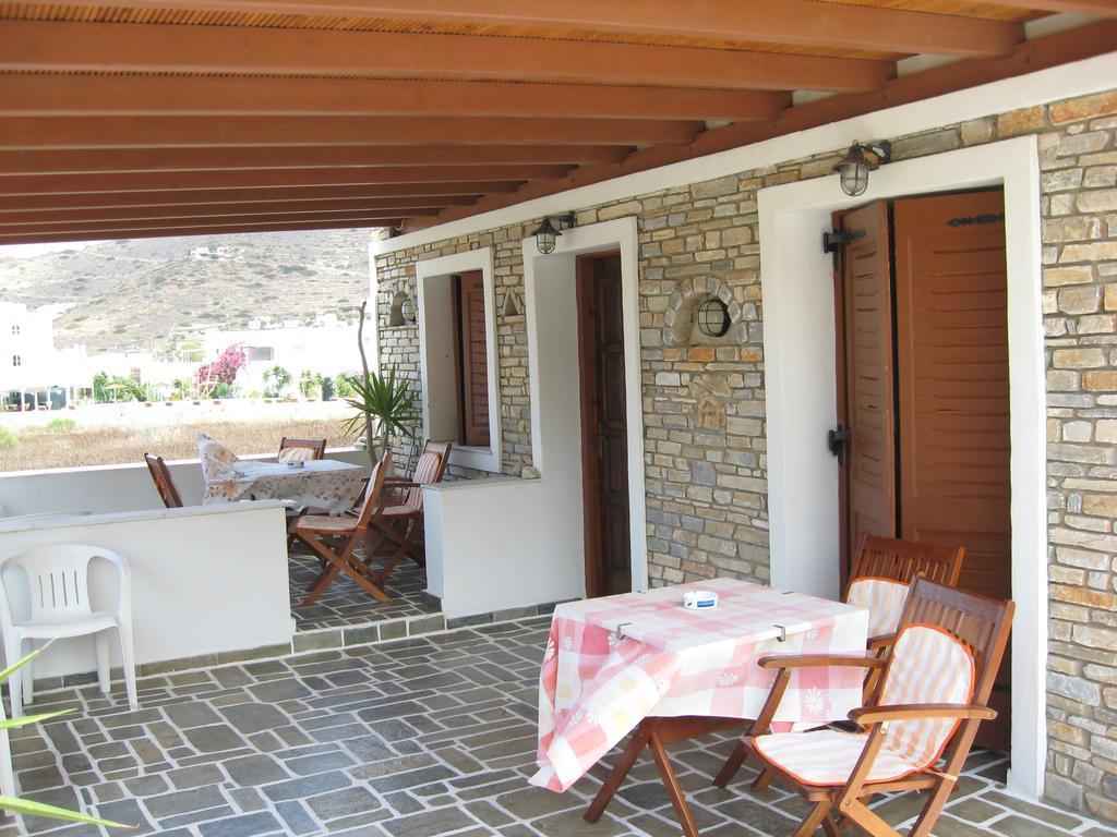 Pension Irini-Vicky Иос Экстерьер фото
