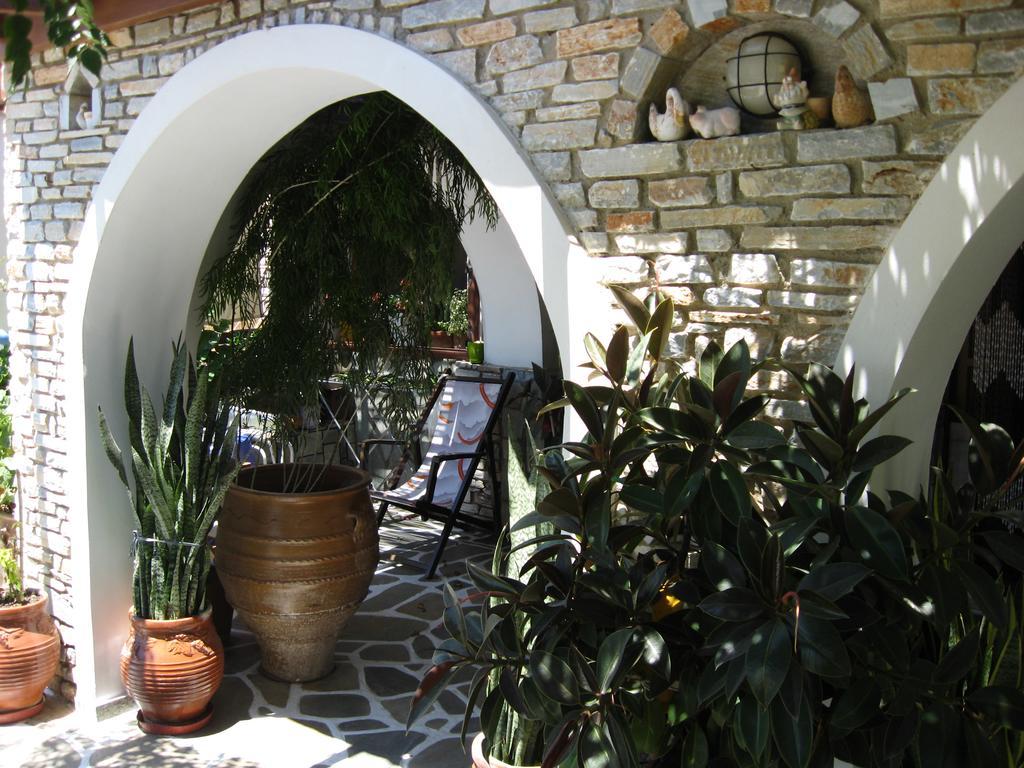 Pension Irini-Vicky Иос Экстерьер фото