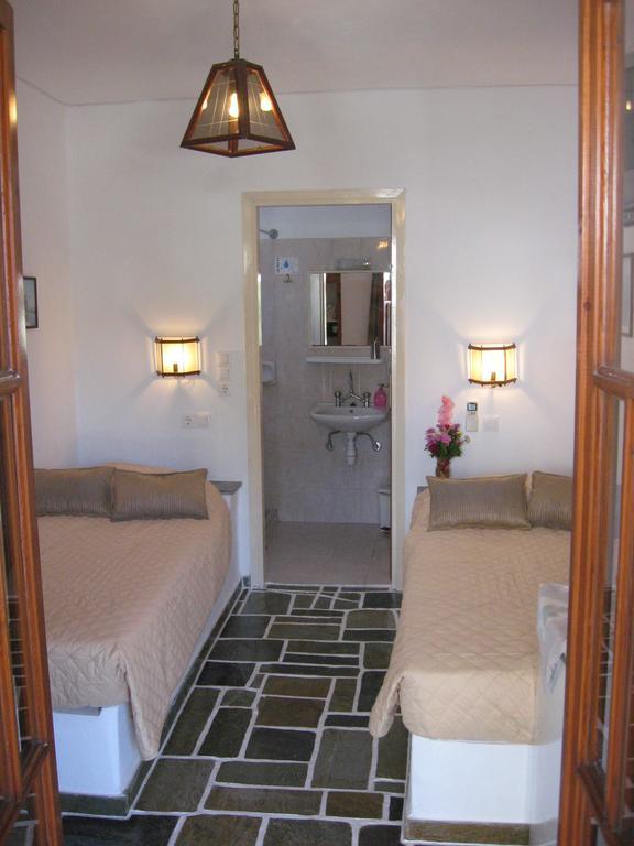 Pension Irini-Vicky Иос Экстерьер фото