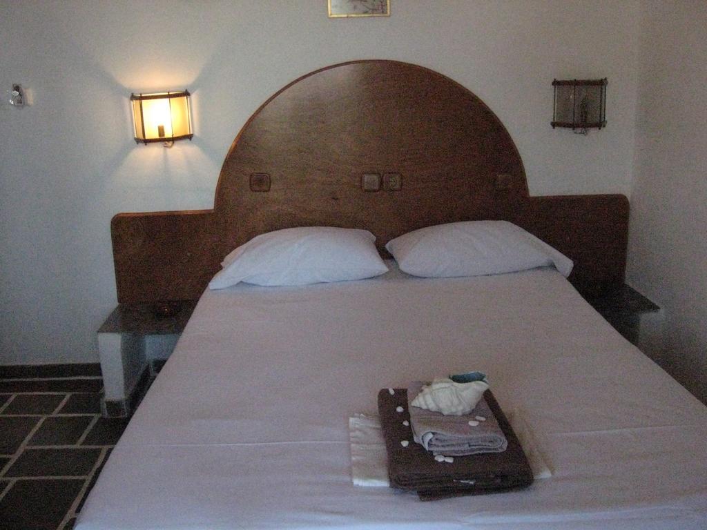 Pension Irini-Vicky Иос Экстерьер фото